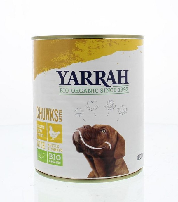 Yarrah Hond brokjes kip in saus bio (820 Gram)